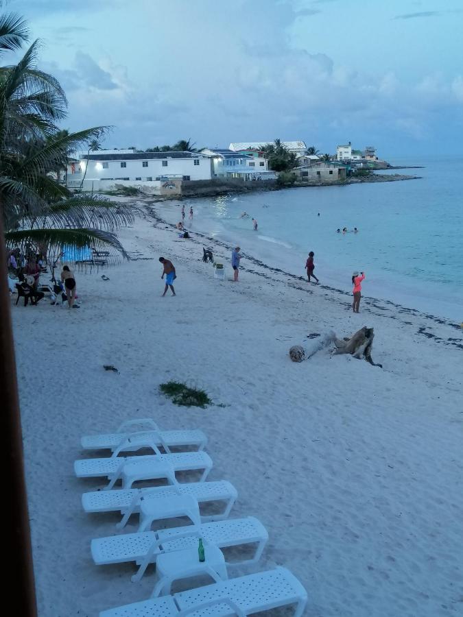 Miss Bassy'S Lodging Hotel San Andrés Buitenkant foto