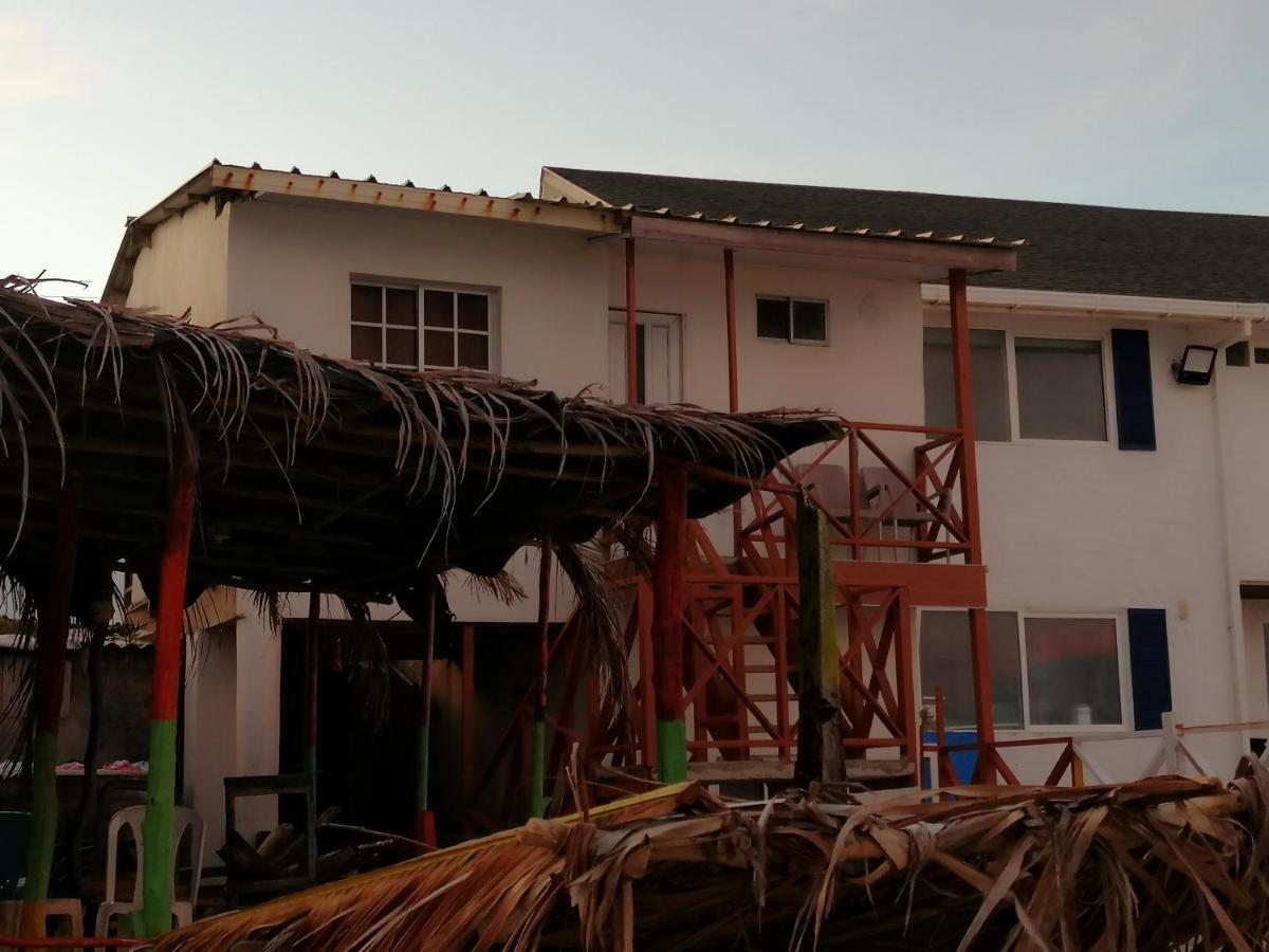 Miss Bassy'S Lodging Hotel San Andrés Buitenkant foto