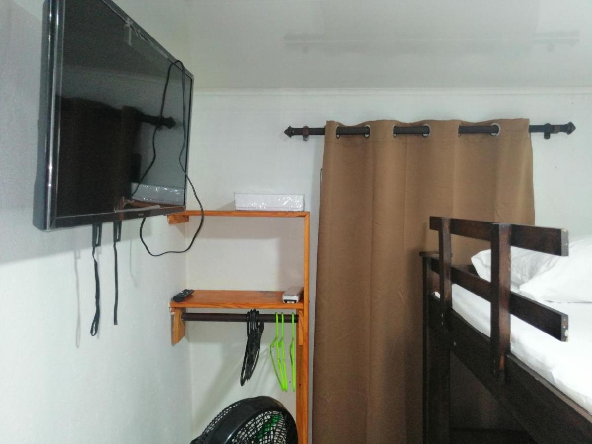 Miss Bassy'S Lodging Hotel San Andrés Buitenkant foto
